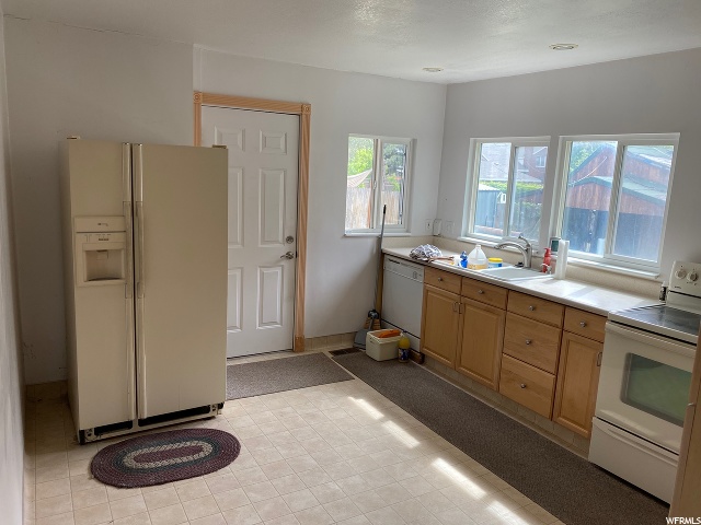 57 N 300 E, Bountiful, UT 84010 — photo 2