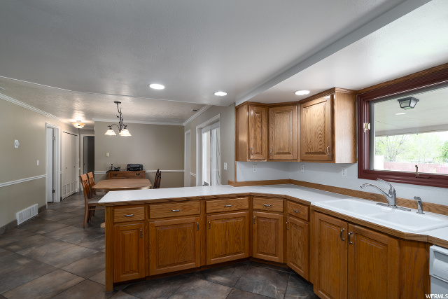 575 E 250 N, Vernal, UT 84078 — photo 9