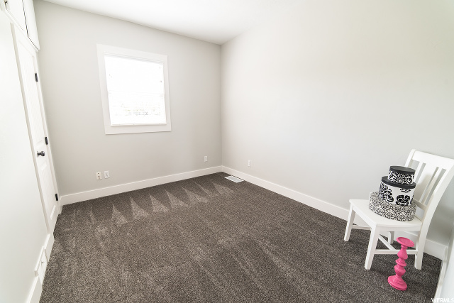 180 E 400 N, Nephi, UT 84648 — photo 12