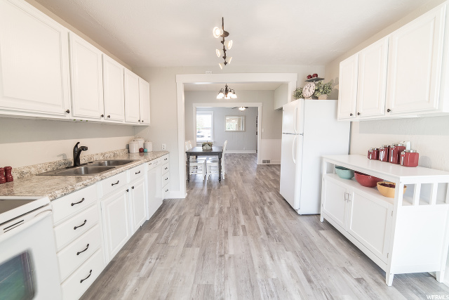 180 E 400 N, Nephi, UT 84648 — photo 9