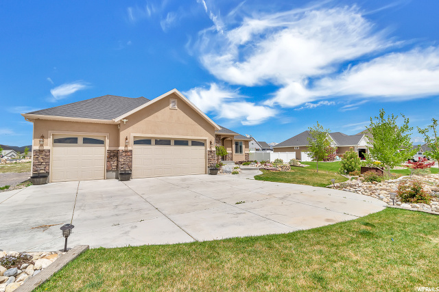 1495 E Wheatland Dr, Eagle Mountain, UT 84005 — photo 2