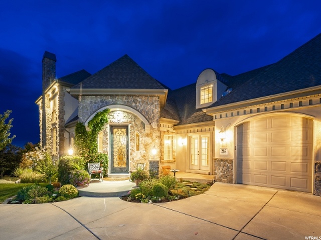289 E Summerwood Dr, Bountiful, UT 84010 — photo 2
