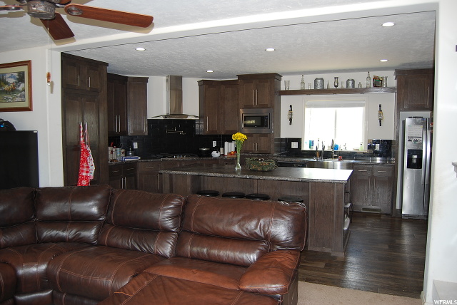 260 E 800 S, Roosevelt, UT 84066 — photo 4