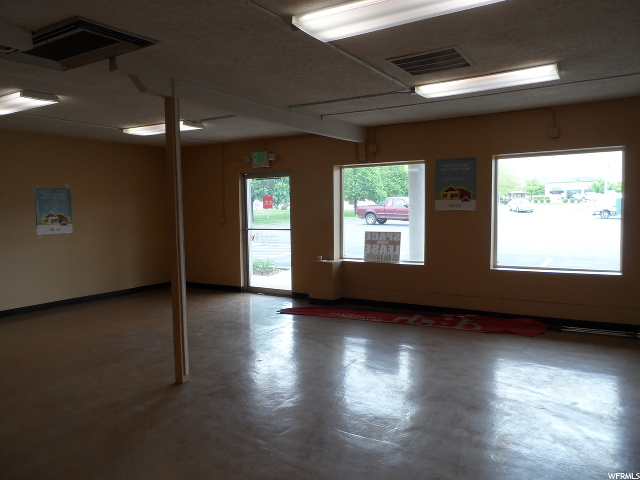 869 S Main St, Smithfield, UT 84335 — photo 3