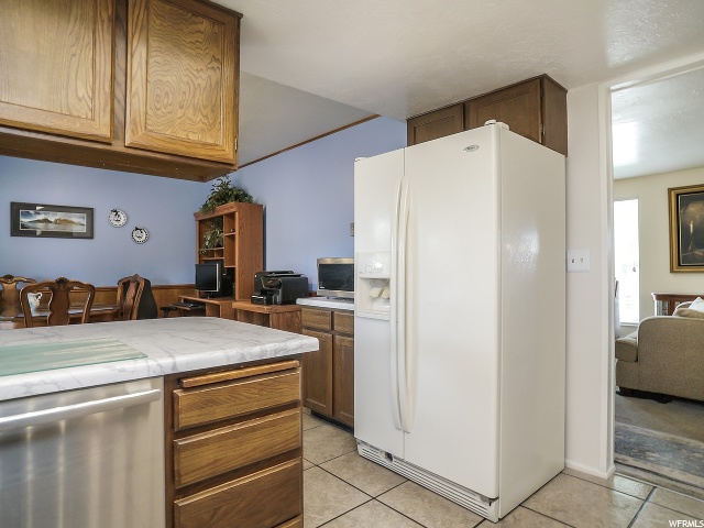 666 W 600 N, Clearfield, UT 84015 — photo 9