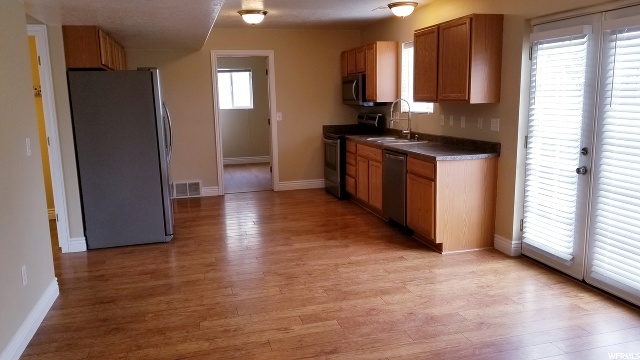 1463 Heather Ln, Syracuse, UT 84075 — photo 2