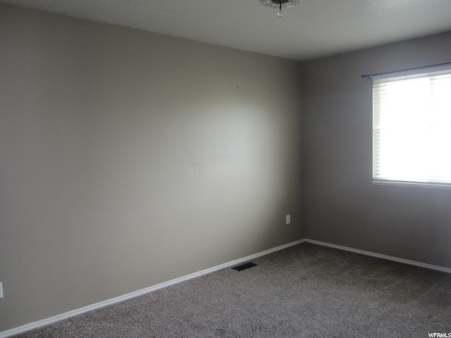 4988 S 3900 W, Roy, UT 84067 — photo 9