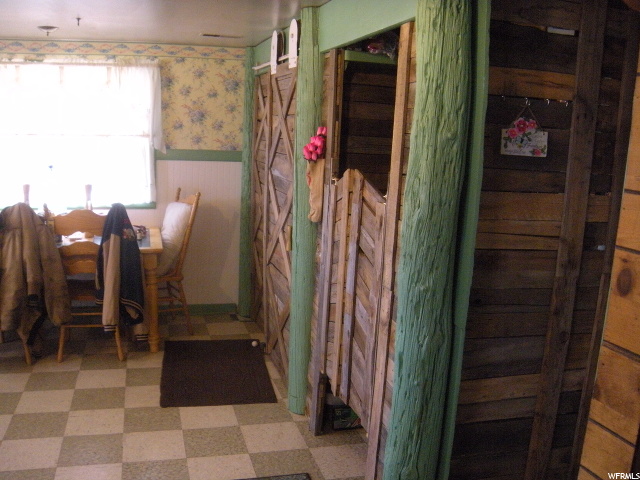 520 E 300 N, Myton, UT 84052 — photo 9