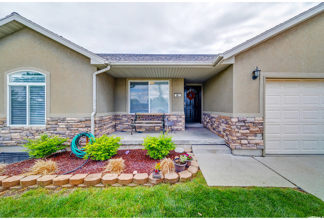 981 S Main St, Payson, UT 84651 — photo 2