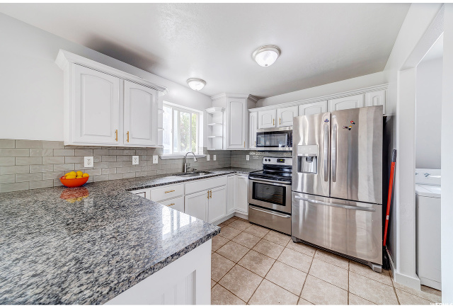 981 S Main St, Payson, UT 84651 — photo 10