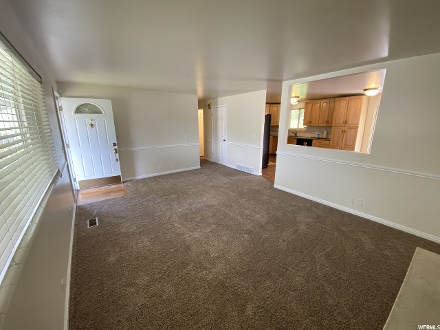 1046 E Bohm Cir, Sandy, UT 84094 — photo 2