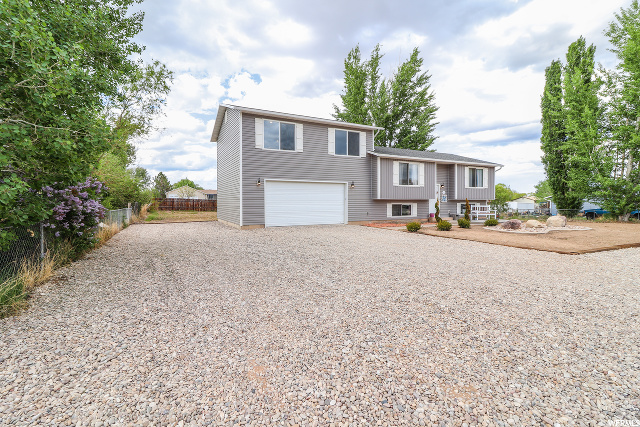 735 E 2970 S, Naples, UT 84078 — photo 3