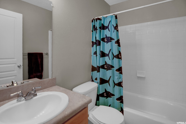 557 E Laurel Hurst Ct, Ogden, UT 84401 — photo 11