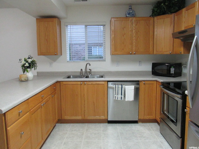 366 W 300 S #5, Logan, UT 84321 — photo 10