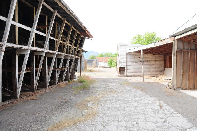 160 E Center St, Richfield, UT 84701 — photo 11
