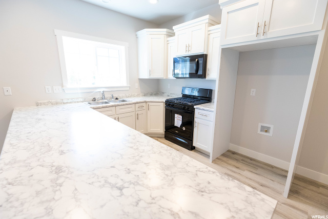 180 W 1575 N #208, Logan, UT 84341 — photo 3