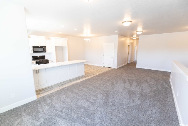 180 W 1575 N #206, Logan, UT 84341 — photo 9