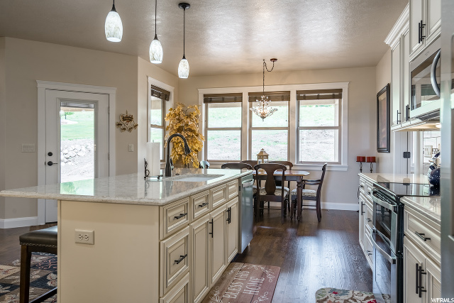2948 Ridgeview Dr, North Logan, UT 84341 — photo 8