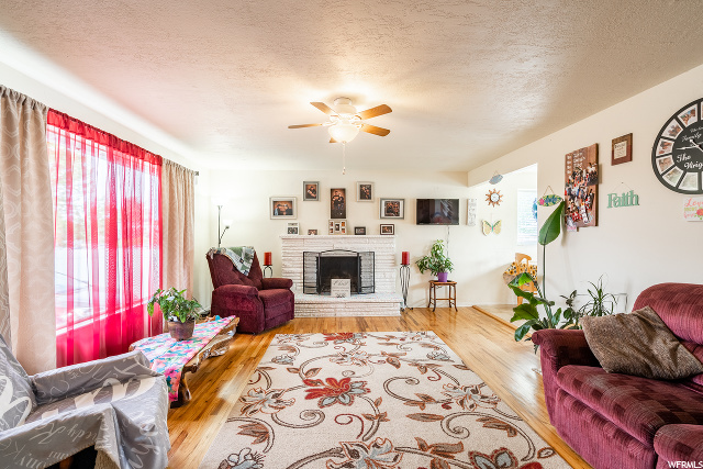 300 W 2575 N, Sunset, UT 84015 — photo 2