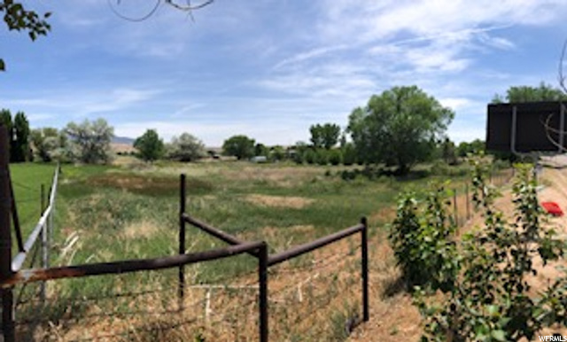5880 S 9500 E, Jensen, UT 84035 — photo 2