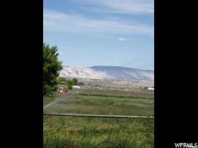 3841 S 2500 E, Vernal, UT 84078 — photo 2