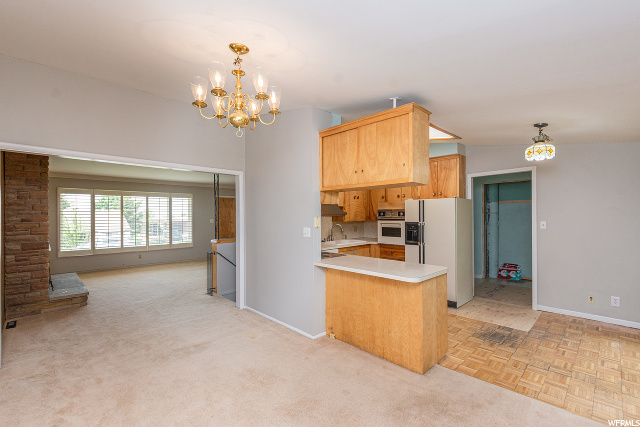 2833 S Holbrook Rd, Bountiful, UT 84010 — photo 8