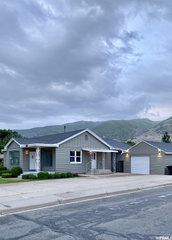 665 S 400 W, Centerville, UT 84014 — photo 2