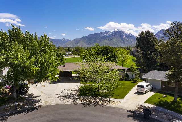 841 E Pepperell Cir, Sandy, UT 84094 — photo 2