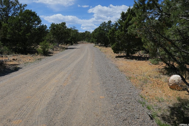 2233 E Long Neck Dr E #4, Boulder, UT 84716 — photo 4