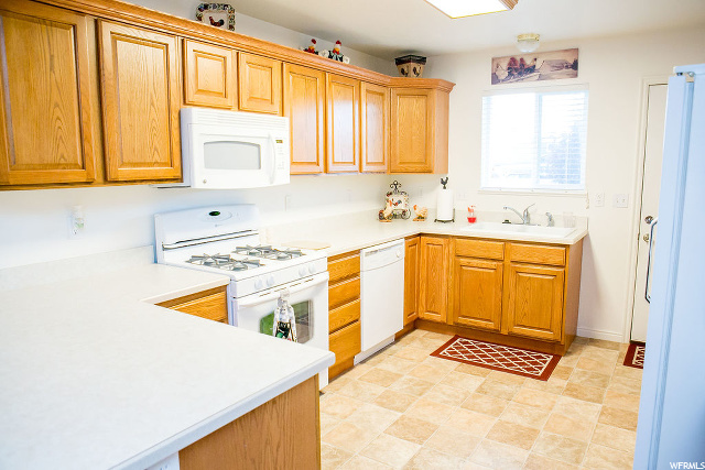 429 S 80 W, Smithfield, UT 84335 — photo 2