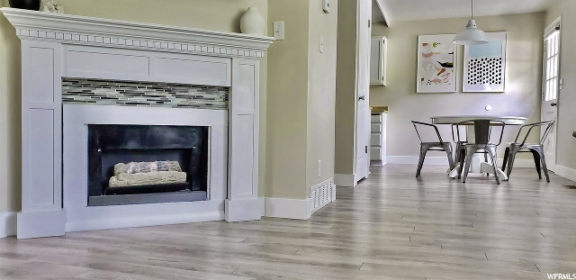 654 E Cobblestone Ln, Midvale, UT 84047 — photo 2