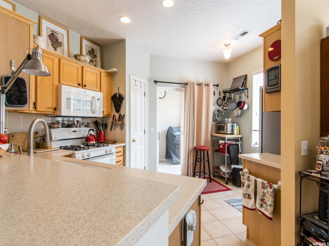 992 S Courtyard Ln. E, Centerville, UT 84014 — photo 9