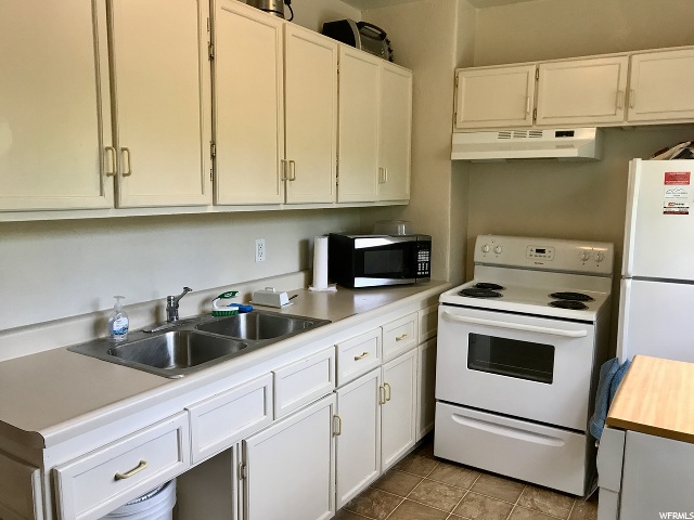 322 N 200 E, Logan, UT 84321 — photo 4