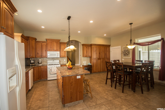 425 N 200 W, Hyde Park, UT 84318 — photo 9