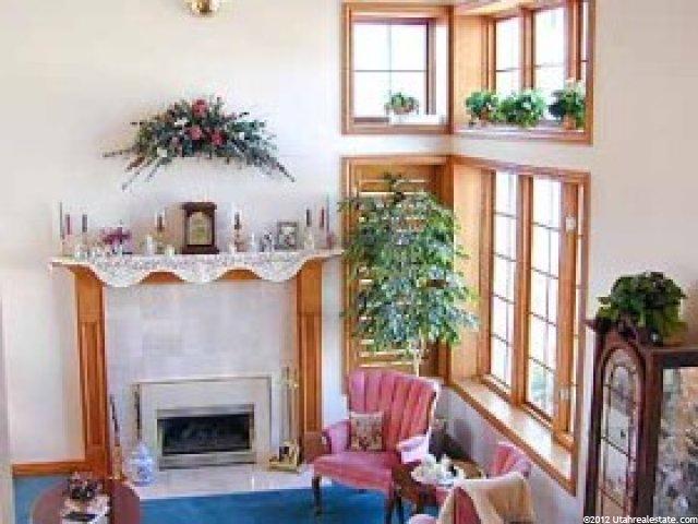 2186 Gambel Oak Dr, Sandy, UT 84092 — photo 2