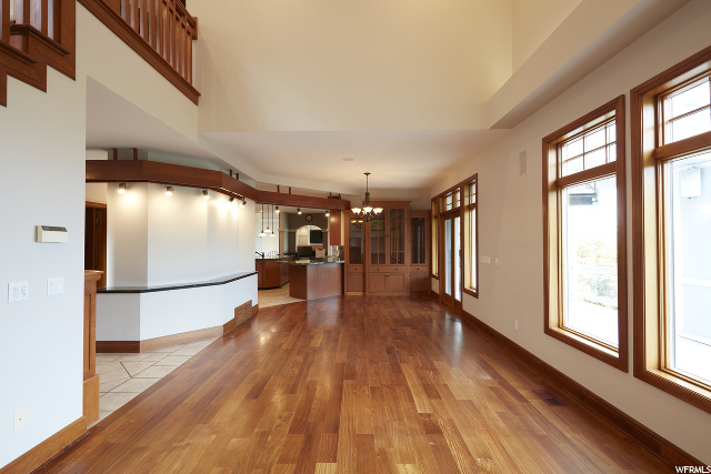 1525 E Maple Hills Dr, Bountiful, UT 84010 — photo 8