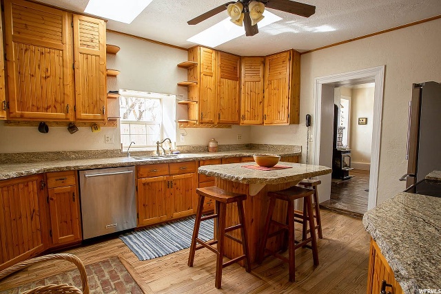 210 N 300 E, Manti, UT 84642 — photo 6