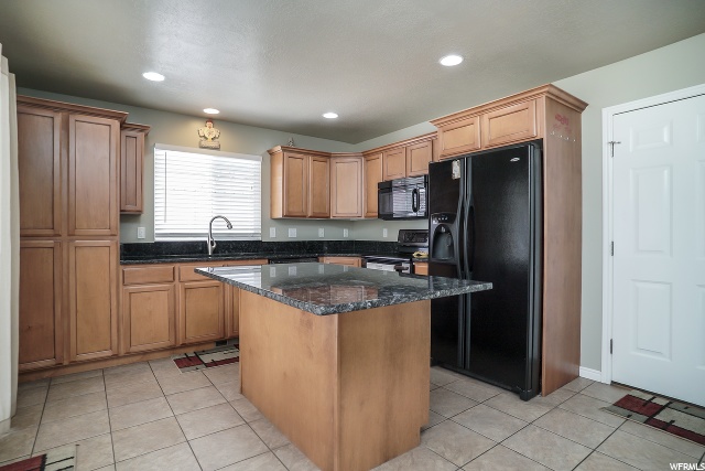 1958 N 2750 W, Clinton, UT 84015 — photo 6