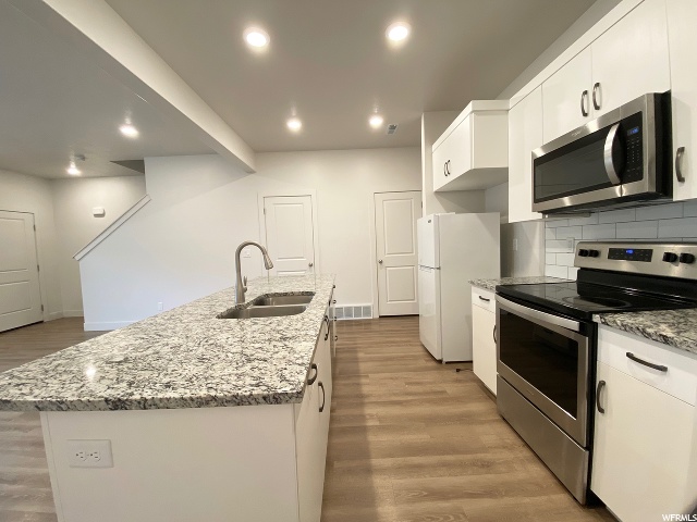 387 S 1540 E, Hyrum, UT 84319 — photo 6