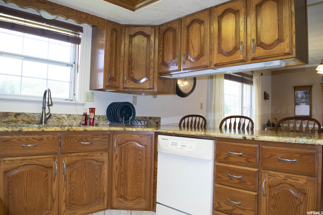 362 N 200 E, Parowan, UT 84761 — photo 7
