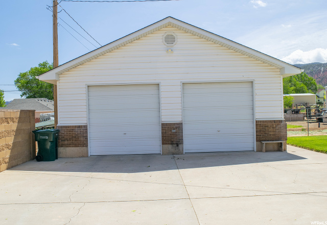 362 N 200 E, Parowan, UT 84761 — photo 2