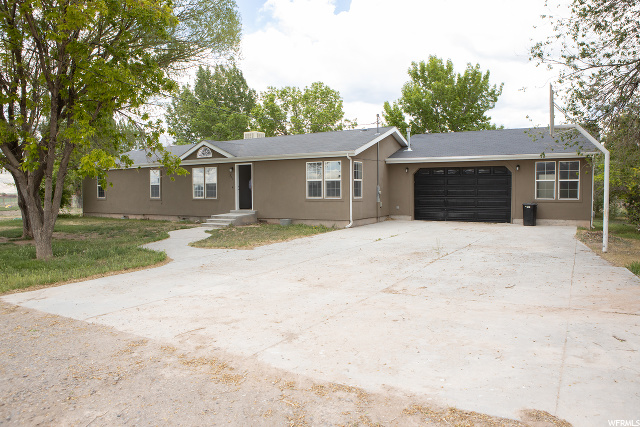 346 E 300 N, Elsinore, UT 84724 — photo 2