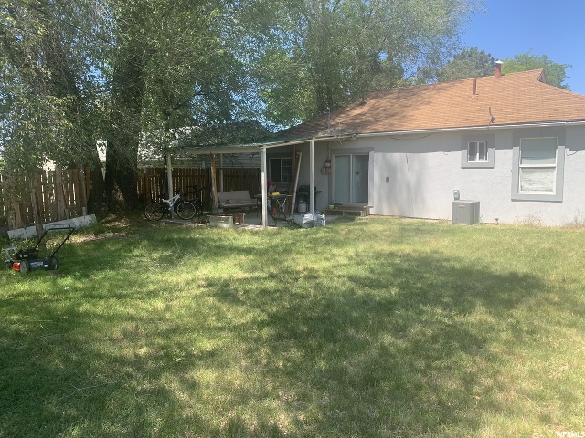 227 W 1900 N, Sunset, UT 84015 — photo 2