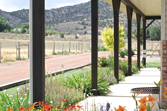 152 E Center St, Newcastle, UT 84756 — photo 5