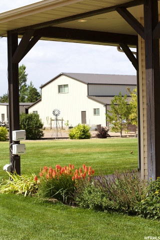 152 E Center St, Newcastle, UT 84756 — photo 9