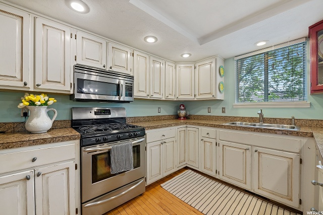 8852 Flatiron, Sandy, UT 84093 — photo 5
