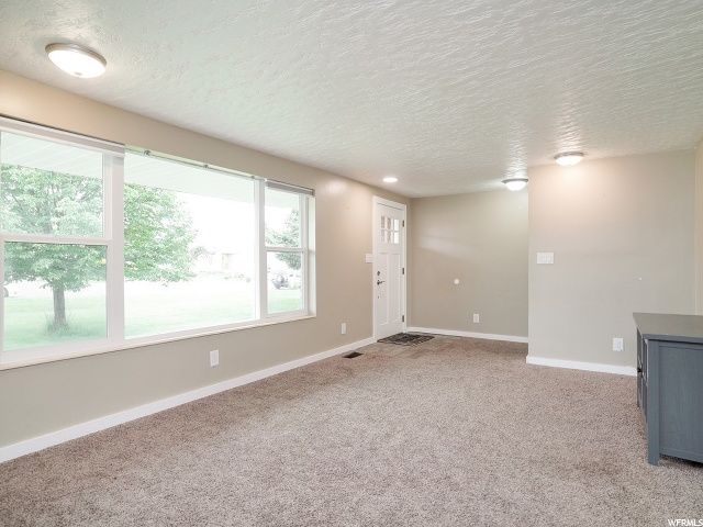 2564 W 4000 S, Roy, UT 84067 — photo 4