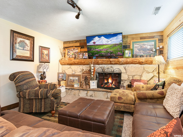 967 N 60 E, Orem, UT 84057 — photo 12