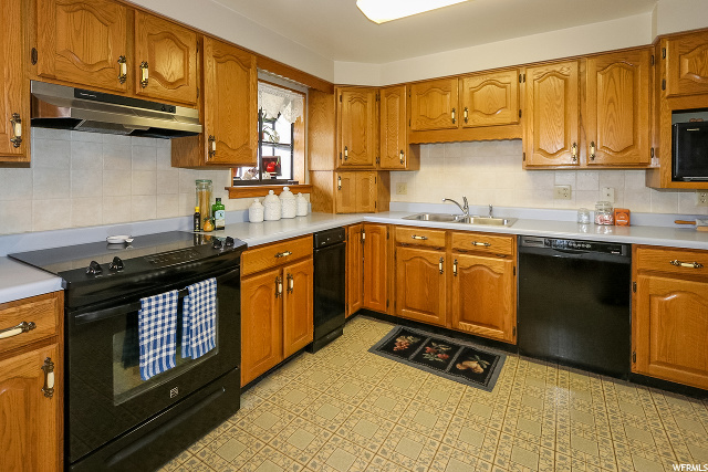 776 E 300 S, Centerville, UT 84014 — photo 5