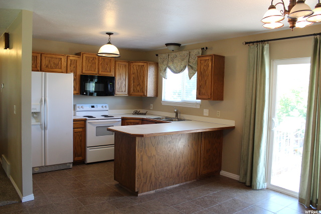 2253 N 2050 E, Layton, UT 84040 — photo 9